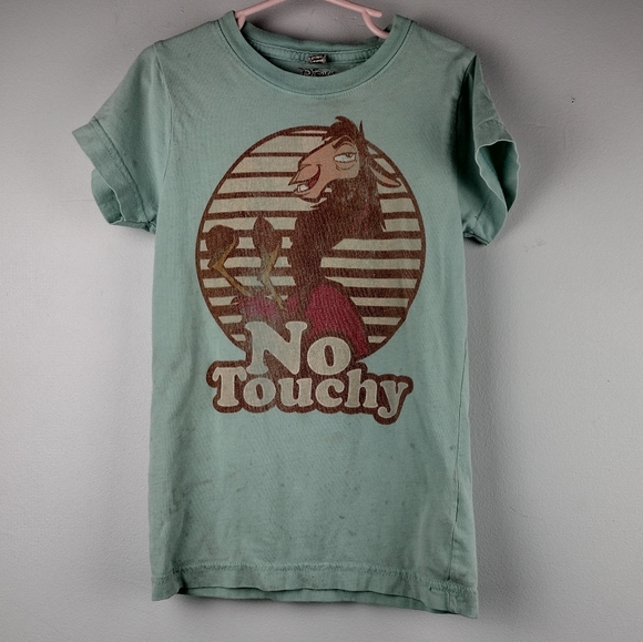 Green Graphic T-Shirt with Llama Design - Picture 10 of 10